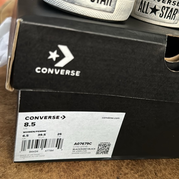 Black distressed look converse  all star 39.5 8.5 nwb - Picture 7 of 7